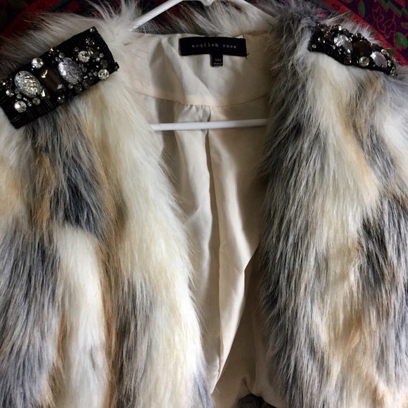 Faux Fur Coat - Picture 1 of 4